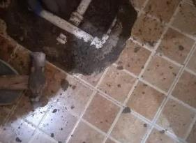 纳雍卫生间测漏水公司分享下纳雍自来水管道泄漏检测的具体位置分析。